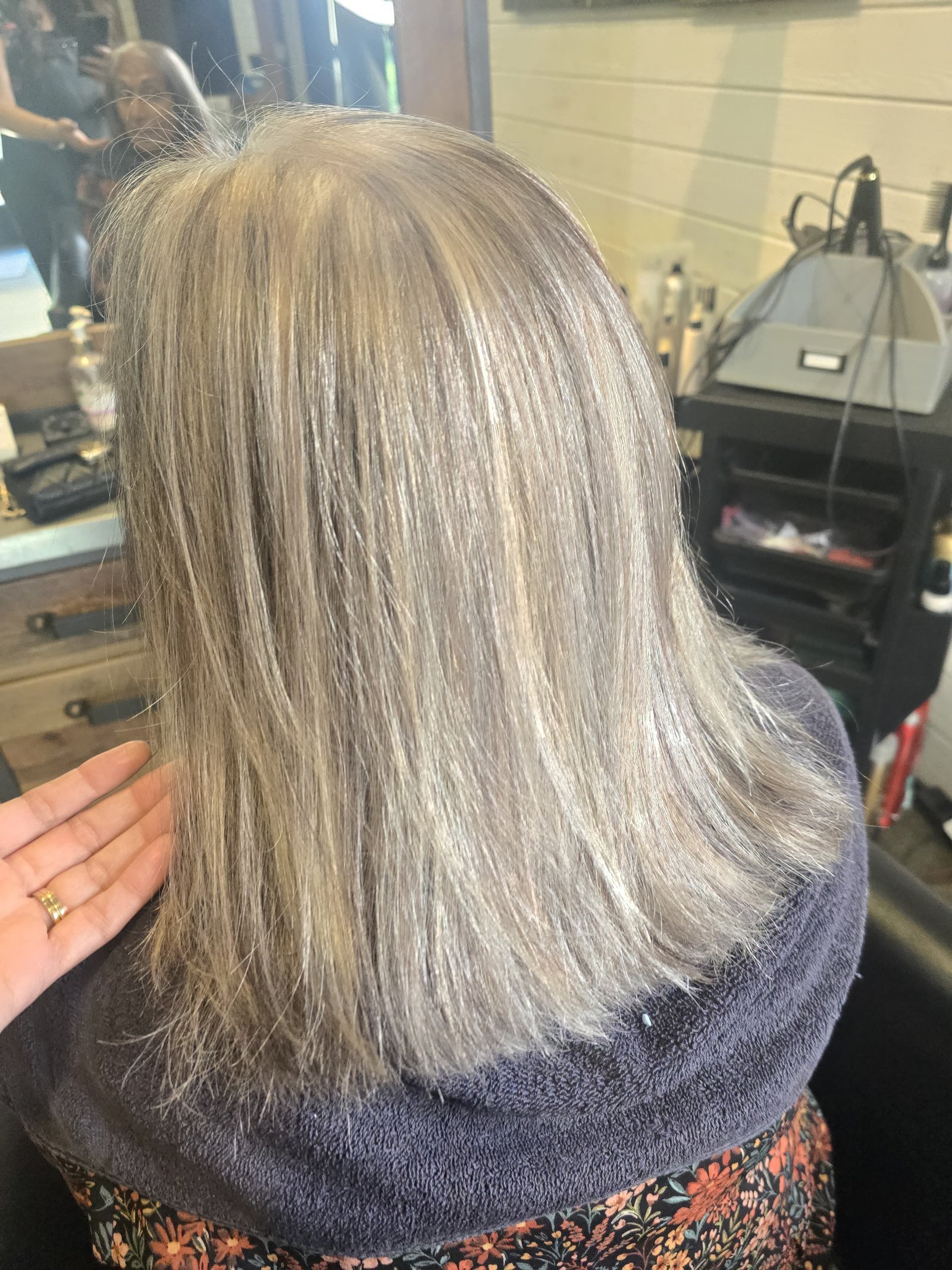 Salt and pepper grey blending result